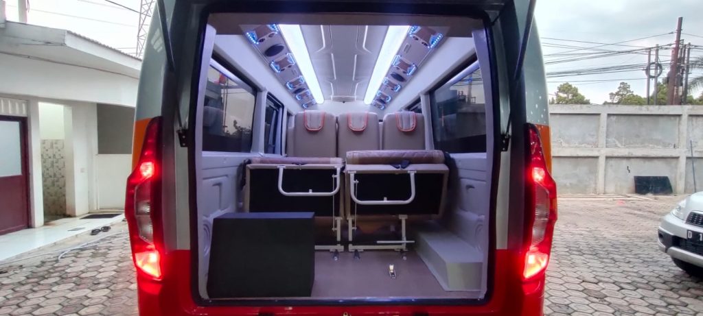 bagasi hiace, kapasitas hiace, mobil travel hiace, toyota hiace indonesia, ruang bagasi luas
