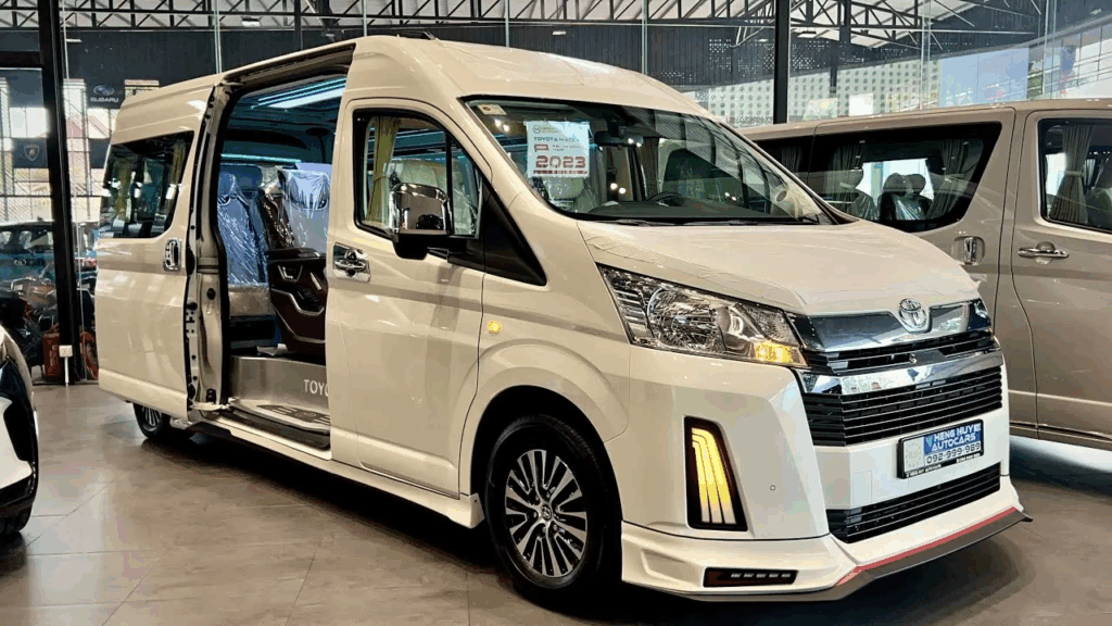 harga hiace premio luxury, sewa hiace jakarta, toyota hiace premio, hiace luxury, transportasi premium
