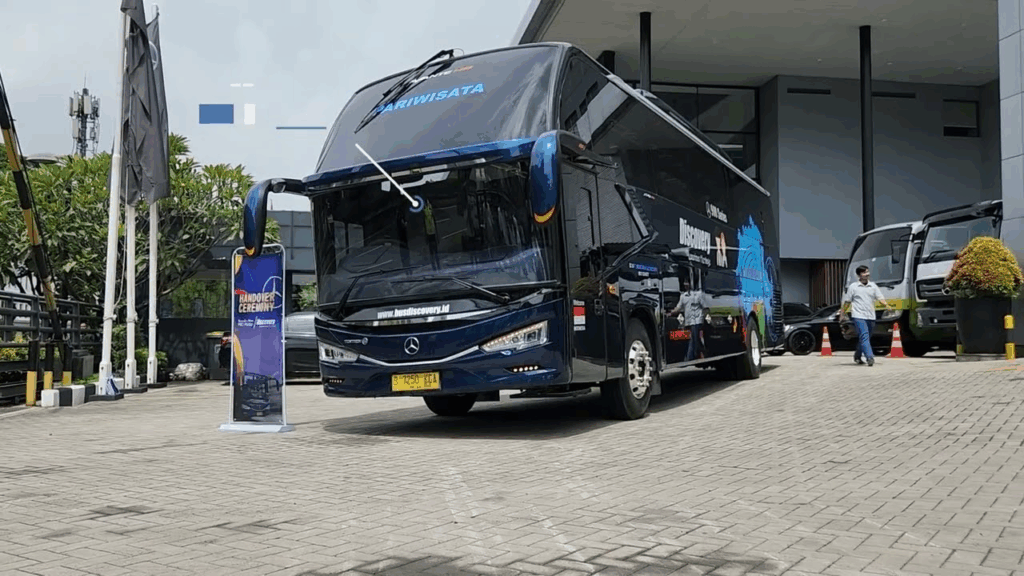 sewa bus pariwisata jakarta, harga sewa bus jakarta, bus pariwisata sekolah, rental bus kantor, wisata keluarga bus