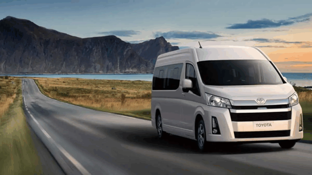 rental mobil hiace jakarta, sewa hiace jakarta, transportasi wisata jakarta, mobil hiace untuk rombongan, jasa rental hiace