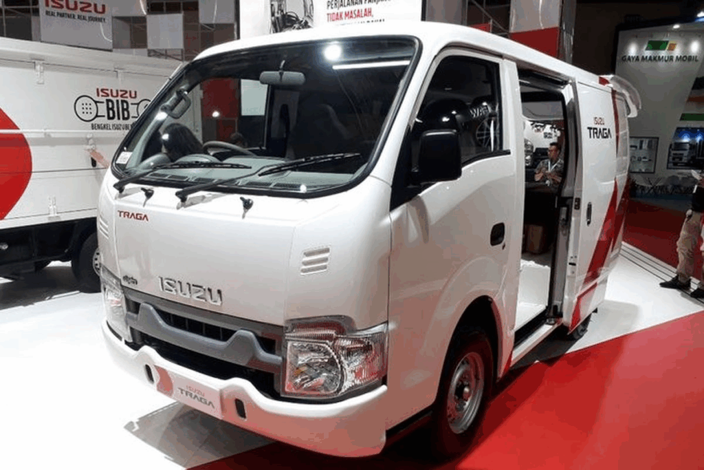 Harga Mobil Elf Long Baru, Harga Isuzu Elf 2025, Elf Long Microbus Terbaru, Harga Elf Long AC, Beli Mobil Elf Long