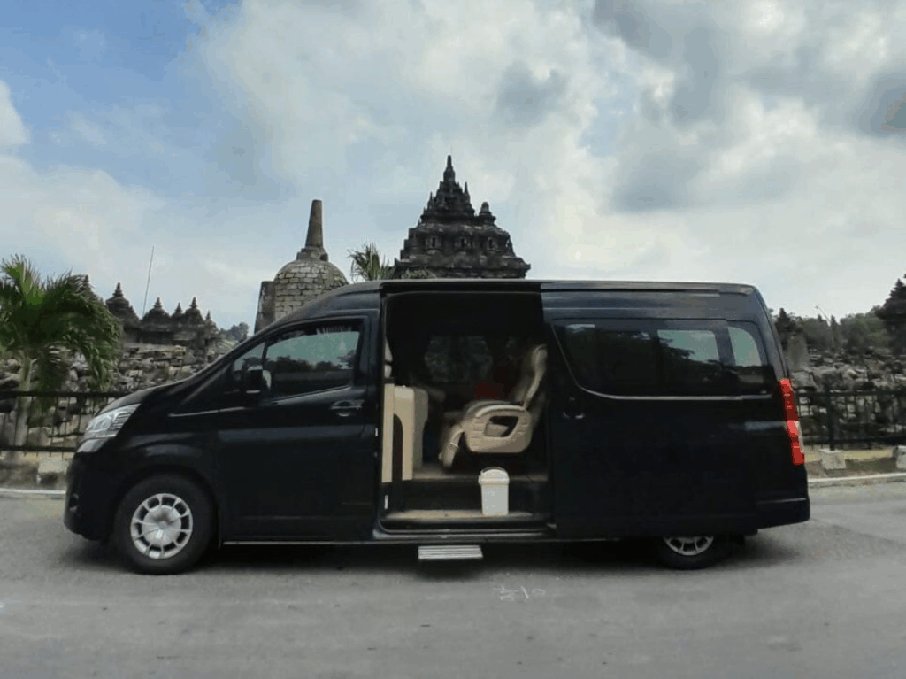 Sewa Mobil Hiace, Rental Hiace Jakarta, Harga Sewa Hiace Terbaru, Jasa Sewa Mobil Hiace Murah, Travel Rombongan dengan Hiace