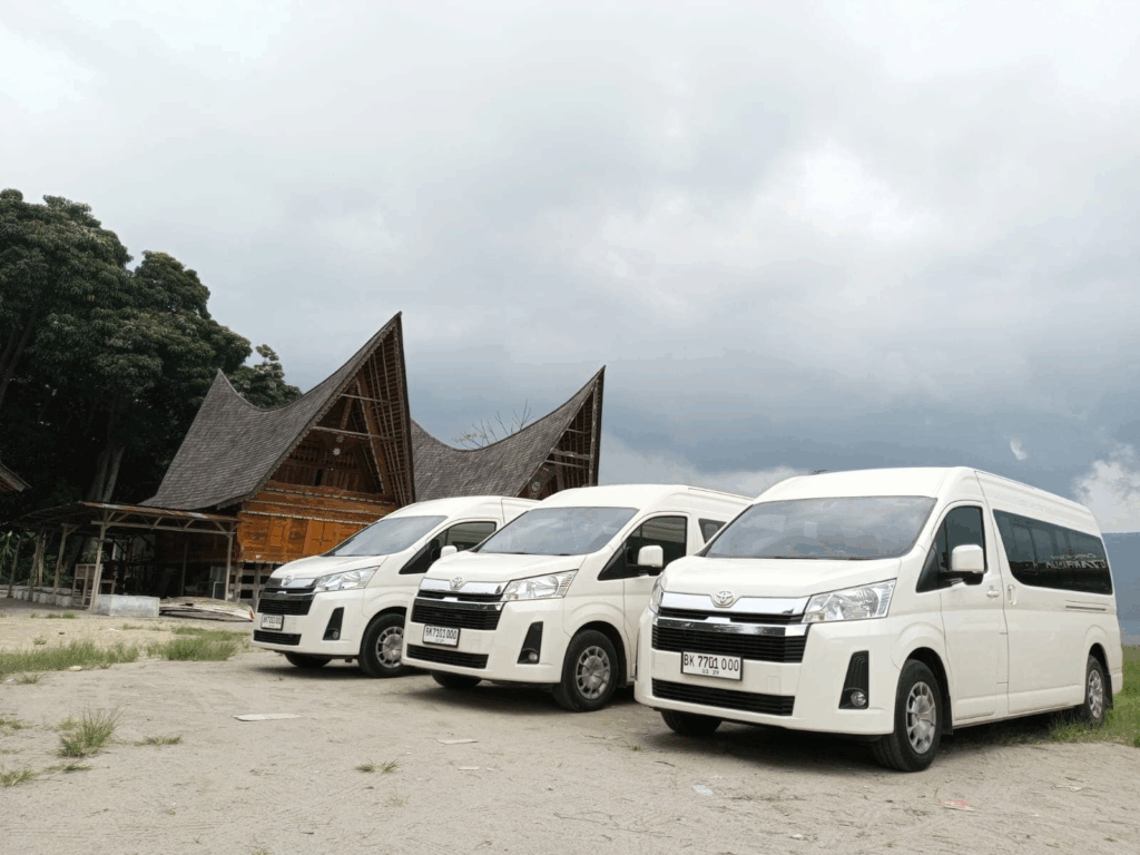 harga sewa hiace, sewa hiace harian, rental hiace murah, sewa hiace luar kota, paket sewa hiace