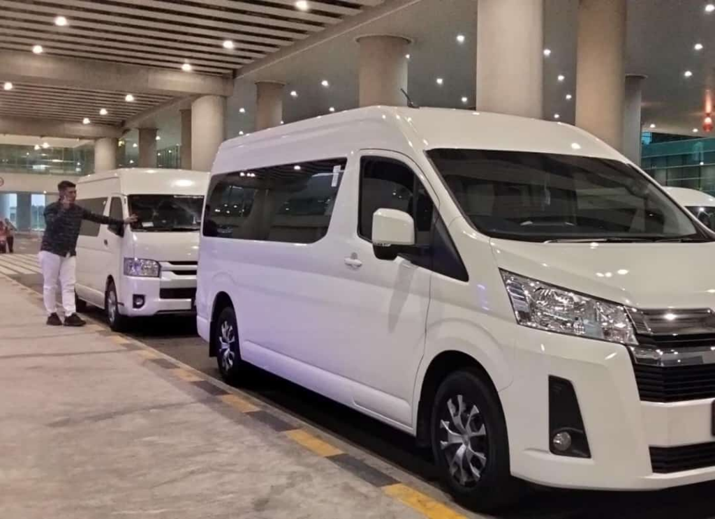 Sewa Hiace Luxury untuk Acara Menjadi Pilihan Lebih Efektif